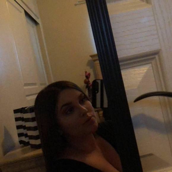 Meet your Posher, Brianna - Picture 1 of 1